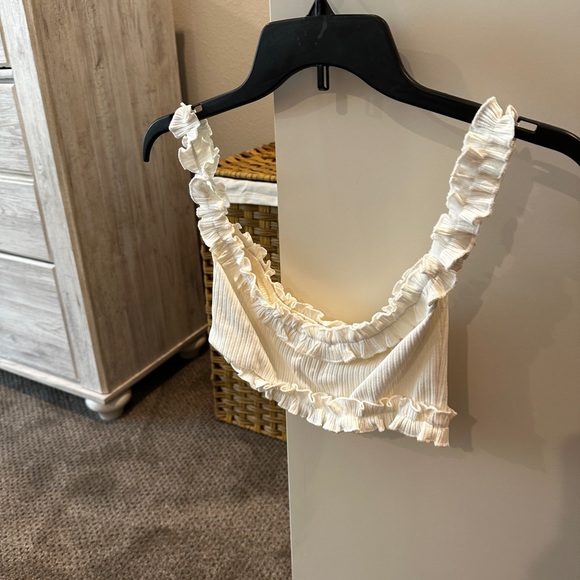 Cropped Tank - Picture 2 of 2